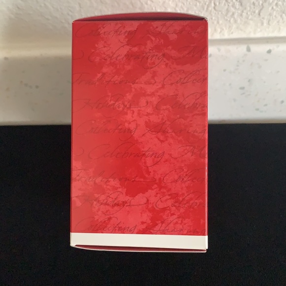 1998 Hallmark Holiday Barbie Ornament - Picture 3 of 13